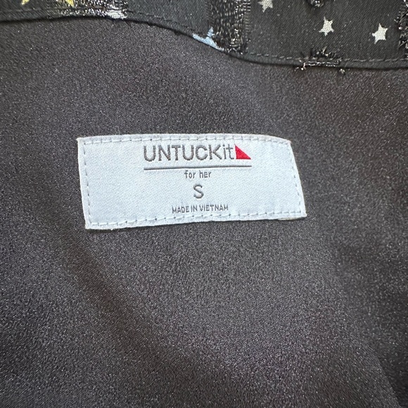 UNTUCKit Starry Belted Robyn Dress - Picture 5 of 9